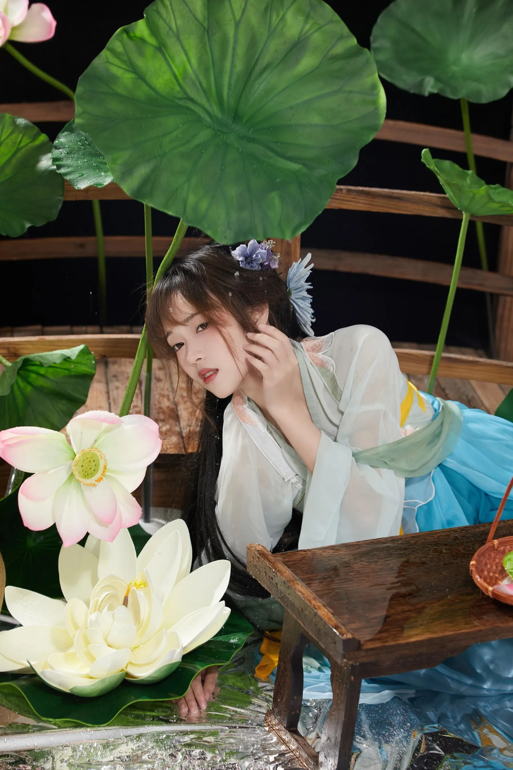 [YITUYU艺图语]2022.09.23 荷塘月色 小薇人儿 [40P]插图6